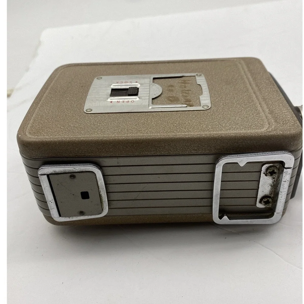 VTG 50s Kodak Brownie Movie Camera Model 2 8mm Cine Ektanon f/2.7 USA‎ w/ Manual